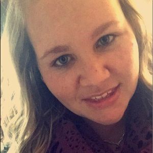 Meet your Posher, Chelsi